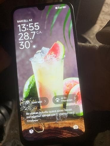lan kamera: Xiaomi Redmi (mavi rəng) smartfon - Arxa dizayn: Sol yuxarı küncdə — 2