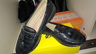 qadın donu: Qadın loaferləri – iki model Ağ perforasiyalı model: - Rəng: ağ - Üst — 2