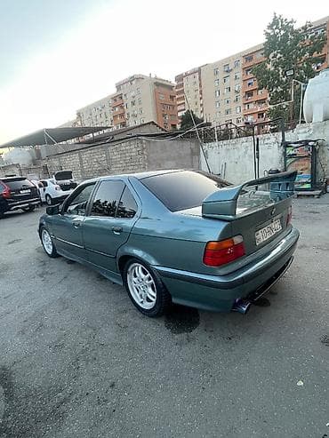 Spoyler, İşlənmiş, BMW lalafo.az -da Spoyler, İşlənmiş, BMW