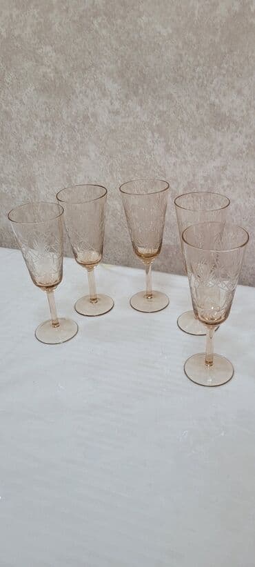 25 yas ad gunu sekilleri: Qədəhlər, rəng - Qəhvəyi — 3