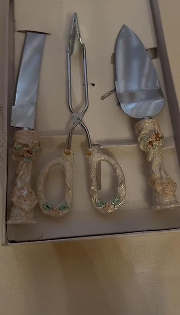 biçağ: Zərif bəzəkli tort dəsti - Komplekt: tort bıçağı, spatula — 1