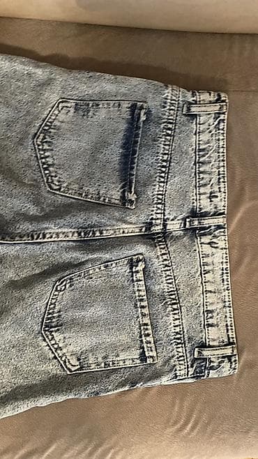 cins kurtqa: MADE IN TÜRKİYE.26BƏDƏN. Qadınlar üçün yırtıq detallı mom-fit cins — 3