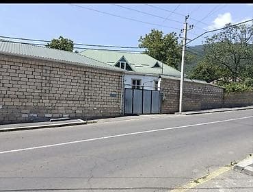 heyet evi bine: 8 otaq, 300 kv. m, Yeni təmirli — 1