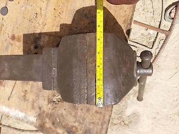 mengeme: Metal məngənə .Sovet istehsalı.Böyük olçülü.Keyfiyyətli metal — 3
