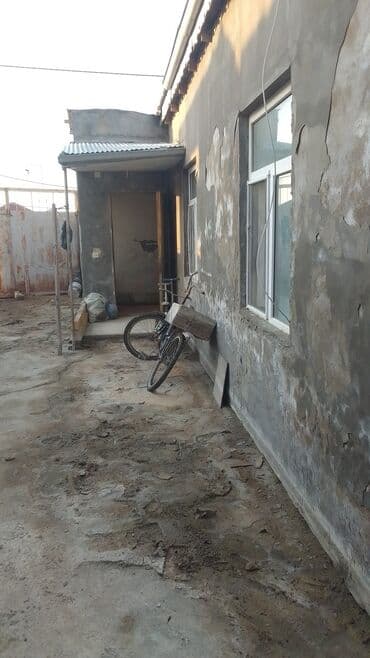 bine atciliq ev satilir: Бина 4 комнаты, 180 м², Нет кредита, Средний ремонт — 2