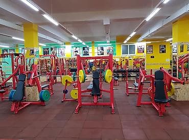 yeni emlak gence: Fitnes zalı biznes kimi satılır 52000 azn. Kişilər üçün parnoy da var — 4