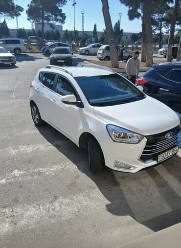 JAC J2: 1.5 l | 2024 il 9865 km Universal