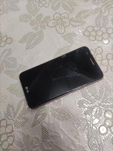 vivo telefon: LG K10 2017, 16 GB, rəng - Qızılı, Qırıq — 4