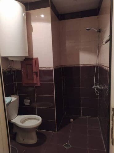 kiraye evler 7 mikrorayon: Memar Əcəmi metrosu yaxınlığında 9 mərtəbəli köhnə tikilinin 2 ci — 5