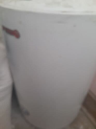 demir döküm su qızdırıcıları: Elektrik su qızdırıcısı (boyler) – silindrik gövdə, üst hissədə — 2