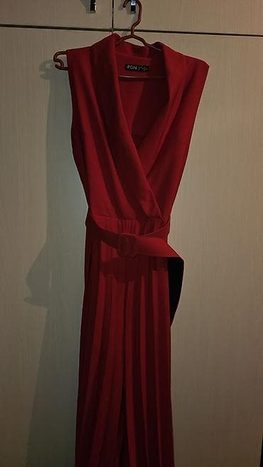 kombinezon: Qırmızı rəngli IRONI markalı kombinezon - Model: Qolsuz, üst hissəsi — 3