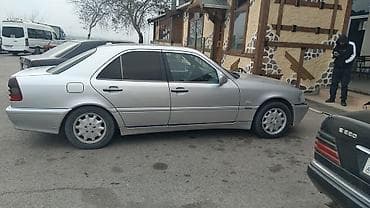 kia rio avtomat: Mercedes-Benz C-Class (W202) sedan - Kuzov: 4 qapılı sedan, gümüşü — 2