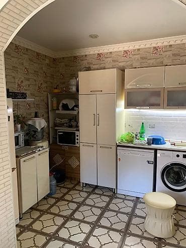 tecili ev alqi satqisi: Bakı, 3 otaqlı, Köhnə tikili, 140 kv. m — 6