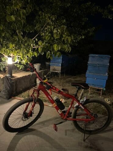 tutacaqlı üçtəkərli velosiped: Qırmızı rəngli dağ velosipedi - Güclü alüminium tipli çərçivə, rahat — 1