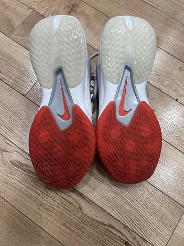 krasofka: Məhsul: Kişilər üçün basketbol ayaqqabısı Model: Nike G.T. Cut 3 EP — 6