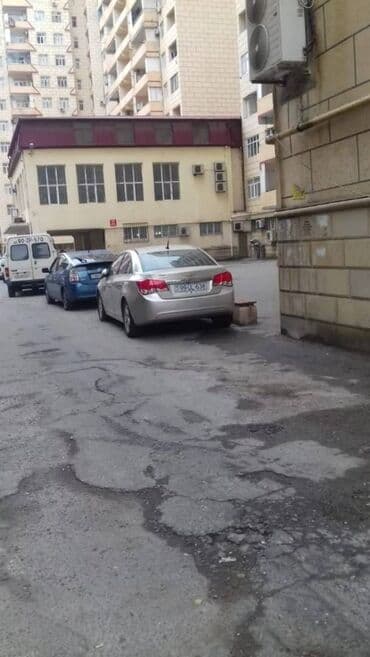 sumqayit 12 mkr ev satilir: 2 otaqlı, Yeni tikili, m. Həzi Aslanov, 110 kv. m — 6