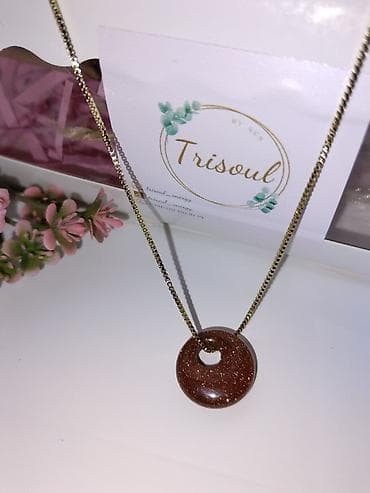 Trisoul brendindən təbii daş asqılı boyunbağılar - Model: dairəvi