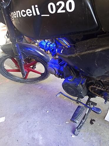 ford 8 1: Satılır: Şəhər içi istifadəyə uyğun kiçik motosiklet/skuter tipli — 7
