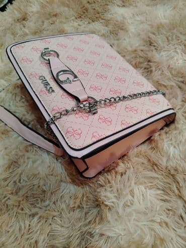 gucci çanta: Çiyin çantası, Guess — 4