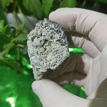 ucuz gitara satisi: UV Parlayan Təbii Daş Satılır – Kolleksiya üçün Nadir Kristal 💎 — 6