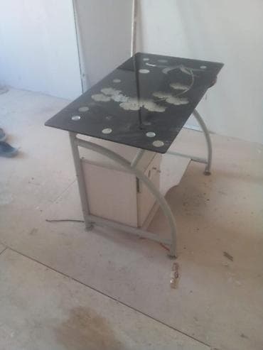 Düz masa, Polkalı, Siyirməli, Metal