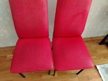 4ədəddir. Sumqayıt. Dəmir ayaqlar.Üstü koja. Problemsizdir