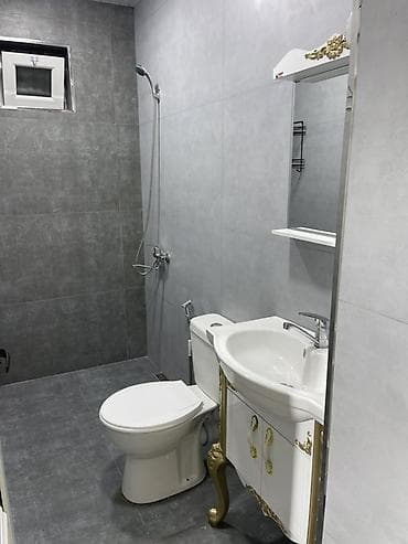 Гаражи: 140 м², 4 комнаты, Газ, Электричество, Водопровод — 4