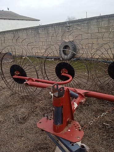 13 diski teker: Məhsul: Ot yığan tırmık (saçlı çarx tipli) Brend/İstehsalçı: SAĞLAMIŞ — 2