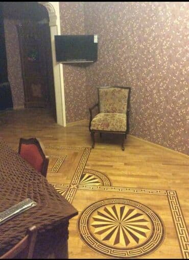 xirdalanda 200 manata kiraye evler 2024: Neftcilər metrosunun yaxınlığında Rüstəm Rüstəmöv kücəsində 5 — 25