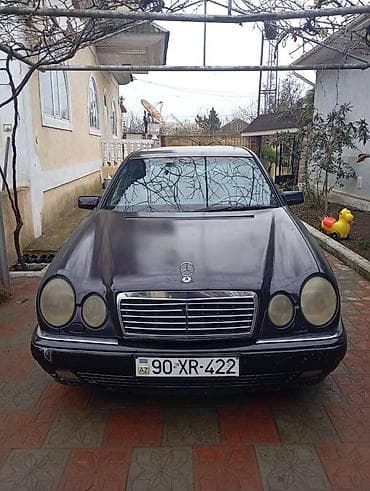 turbo az e220: Mercedes-Benz 280: 2.8 l | 1998 il Sedan — 4