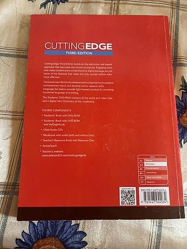 bas gitara: Məhsul: Cutting Edge Third Edition – Elementary səviyyəsi (A1–A2) — 3