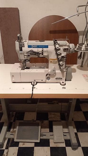 Аристоны: Швейная машина Коверлок — 1