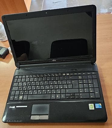 Fujitsu notbuk iwlek vezyetdedir batareykasi iwlemir adapdirla rahad — 2