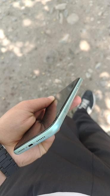 iphone 12 pro ekran: IPhone 11, 128 GB, Yaşıl, Face ID — 5
