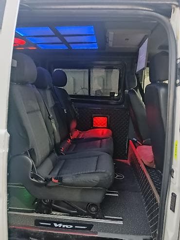 mini canqan: Mercedes-Benz Vito 111 CDI, ağ rəng, dizel miniven. Xüsusiyyətlər: - — 10