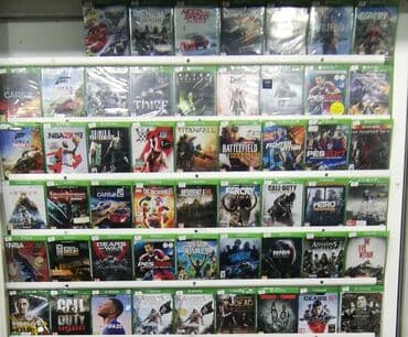 XBOX ONE, XBOX series s, XBOX series X oyun diskləri. tam bağlı