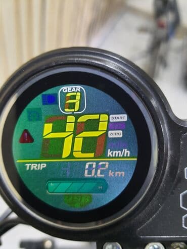 hoverboard qiymeti bakida: İşlənmiş Elektrik samokat 10", 351 - 500 Vt, 36 - 45 km/s — 23