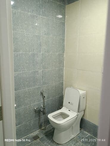 bina kiraye evler: Yeni tikili binada işıqlı 2 otaqlı studya mənzil.Butun əşyaları ilə — 2