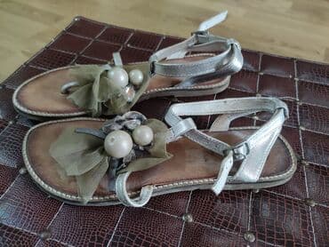 Dəstlər: Bosonojka, barmaqarası yay ayaqqabısı, 10-13 yaşlı uşağa, 35 ölçüdə — 2