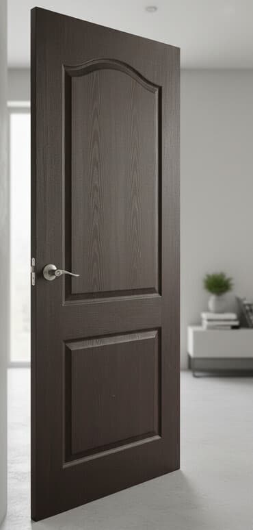 Furnitura və aksessuarlar: Mebel qapısı – tünd qəhvəyi rəngdə, klassik panelli dizayn. - — 2