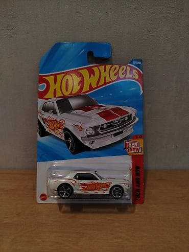 Спорт и хобби: Hot Wheels kolleksiya seti – 4 ədəd kartlı model - ’67 Ford Mustang — 2