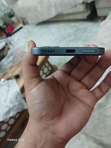 oppo reno 14f: Təcili Satılır Honor 400 Lite 5G 8ram 256 yaddaş 4 Ayın Telefonudur — 6