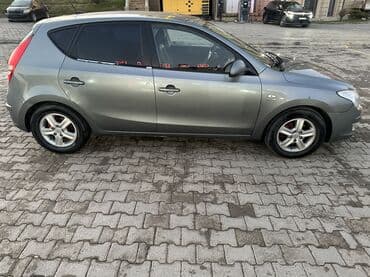 Avtomobil alışı: Hyundai i30: 1.6 l | 2010 il Sedan — 5