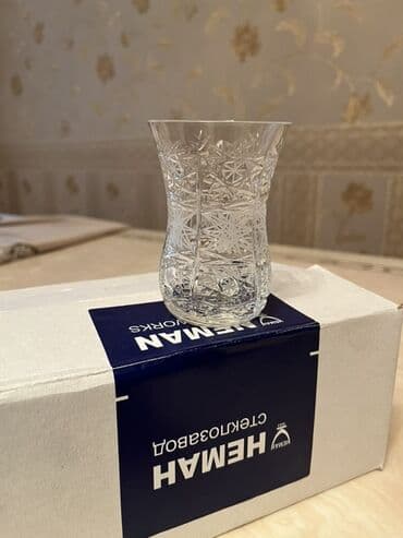 yuxuda qab qaşıq yumaq: Kristal süfrə dəsti - Zərif naxışlı, kəsim ornamentli iri kristal — 15