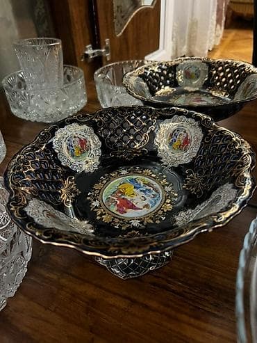 Tort və şiriniyyat qabı, rəng - Qara, Farfor