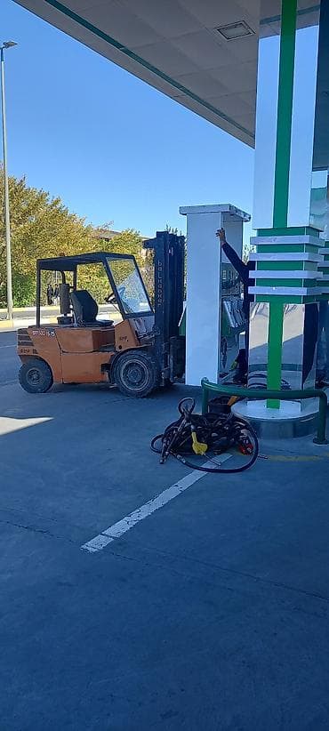 malyar isi: Xidmət: Forkliftlə yüklərin daşınması və qaldırılması Sumqayıt — 3