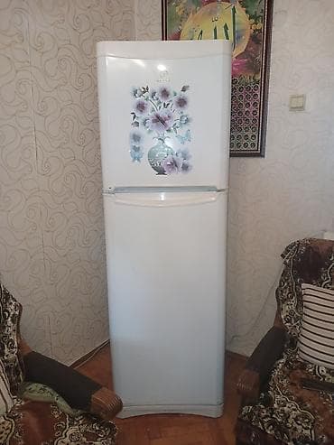 islenmis soyducular: İşlənmiş 2 qapılı Indesit Soyuducu Satılır, rəng - Ağ — 2