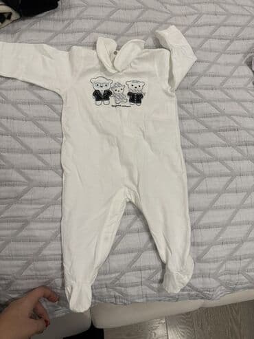 Столы для кормления: Комбинезон, Унисекс, 3 - 6 мес. — 1