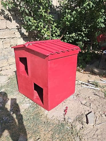 it ucun qəfəs: İki bölməli qırmızı it/ pişik evi - Material: taxta konstruksiya — 1