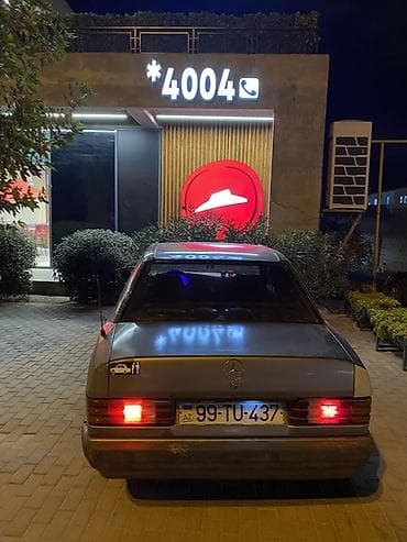 turbo az 190: Mercedes-Benz 190 (W201): 2.2 l | 1988 il Sedan — 4